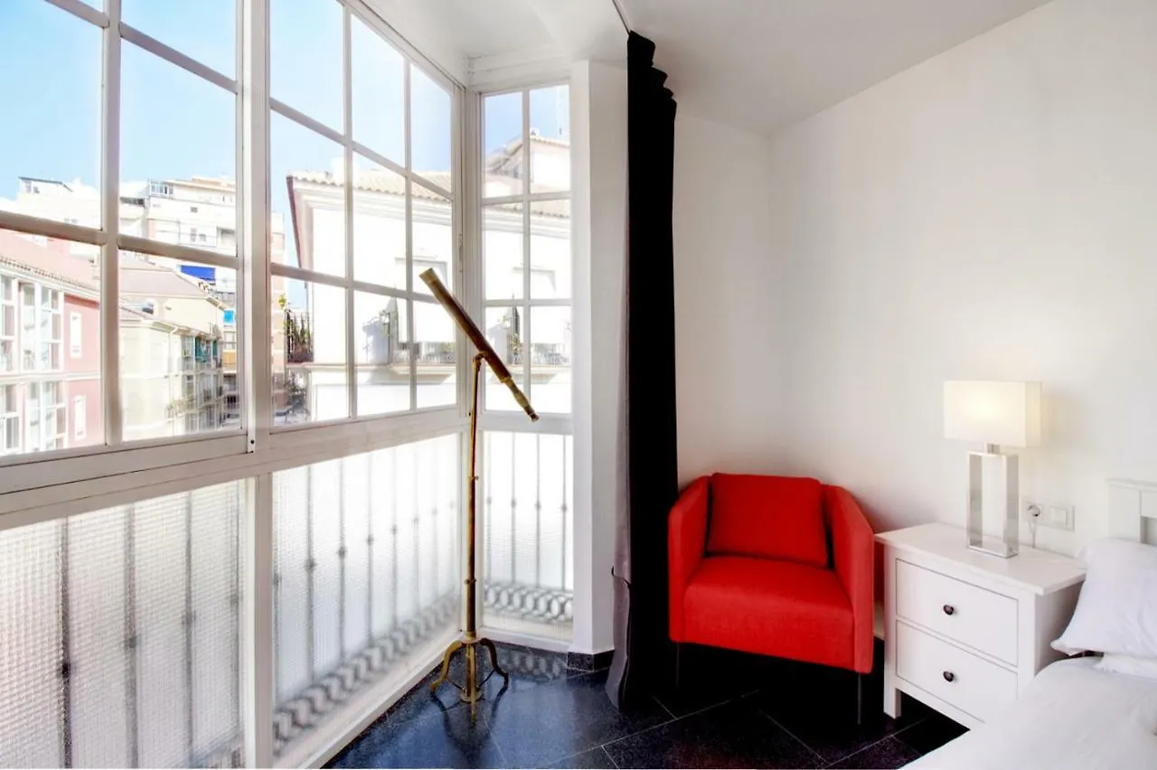 Spacious Centre Apartment In Malaga
